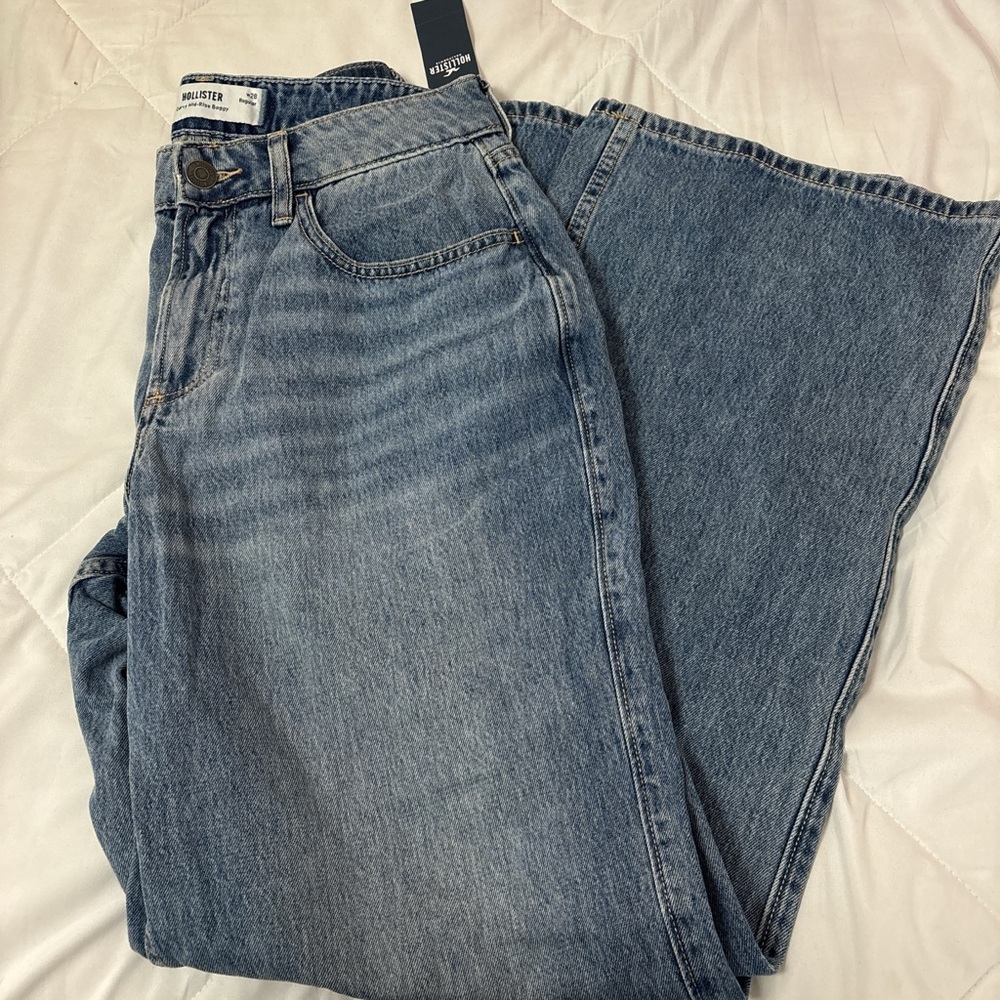 Hollister Blue Flare Wide Leg Jeans with Vintage Appeal